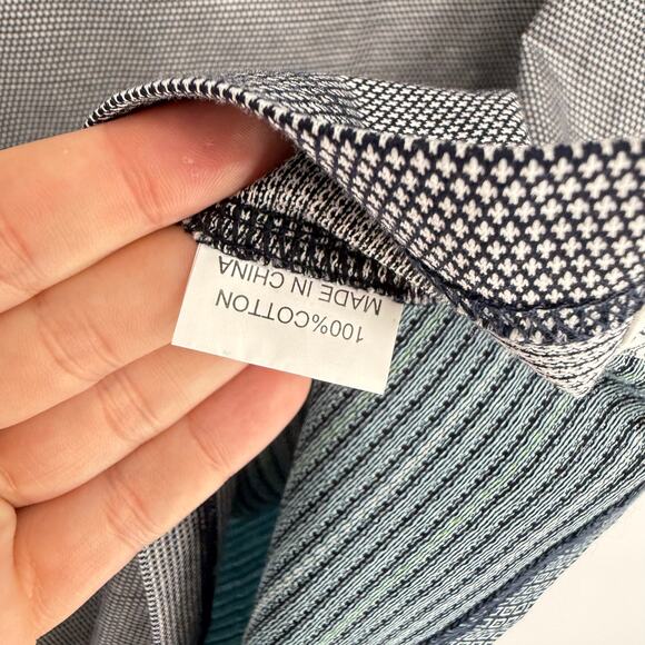 Robert Graham Short Sleeve Knit Performance Polo Shirt Geometric Print M - Picture 5 of 6